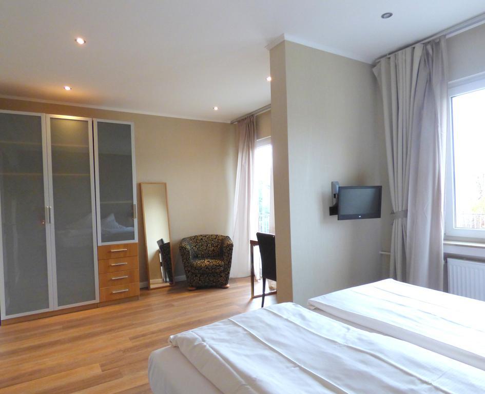 Hotel Akazienhof 杜伊斯堡 外观 照片